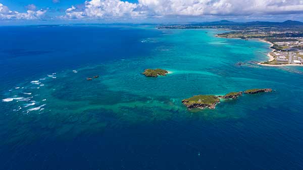 海をあげる 沖縄の海（イメージ写真）